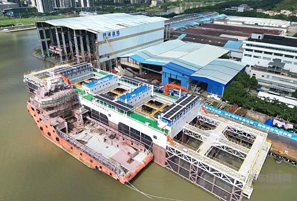 埃安霸王龙出击 引领海陆空融合智造