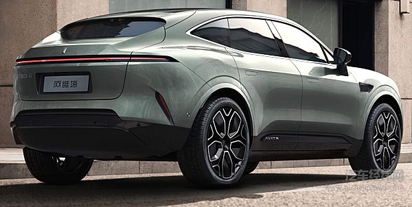 市值跌破1000亿 百万级厂商长安为什么不被投资者看好？