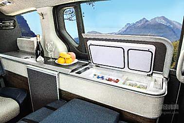 最像房车的MPV RG20搭载一体化定制橱柜