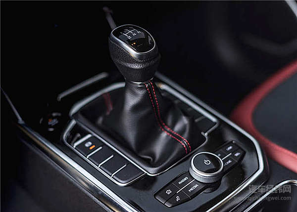 全面开花 一汽奔腾T33入局小型SUV市场！