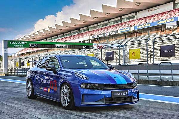 疫情下车市的“浮世绘” 领克06全球首秀