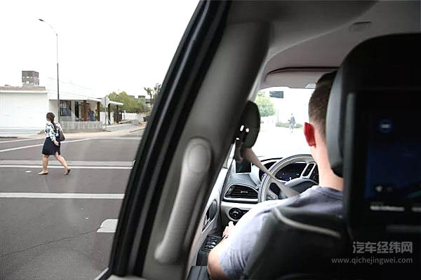 Waymo One 全球第一个商业化无人驾驶服务的美好与残酷