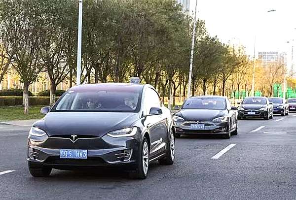 纯电之旅不设界限——全球最大Tesla超级充电站点亮仪式