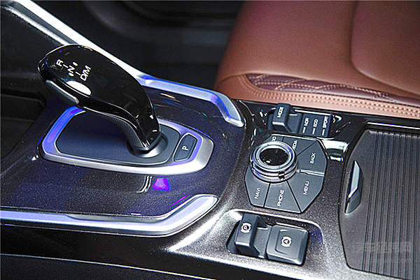 暗夜绿iphone断货了 铂金版哈弗H6手慢无！