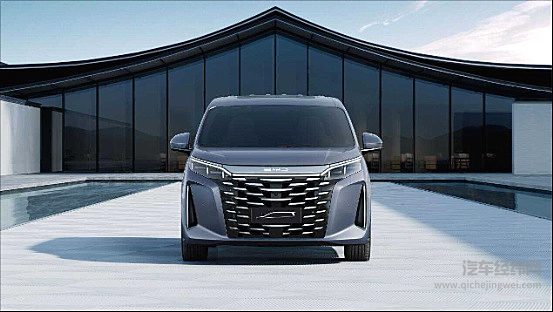 比亚迪夏亮相成都车展 有华为加持的岚图梦想家可否与之一战？