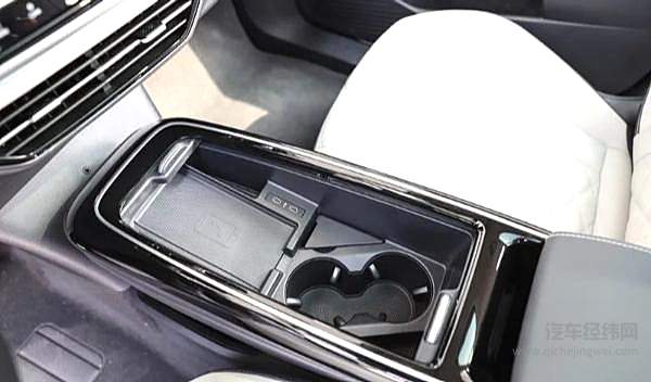 一汽-大众ID.6 CROZZ上市！23.98万起的新大7座SUV来了