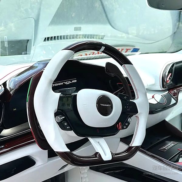 法拉利PurosangueMANSORY定制方案