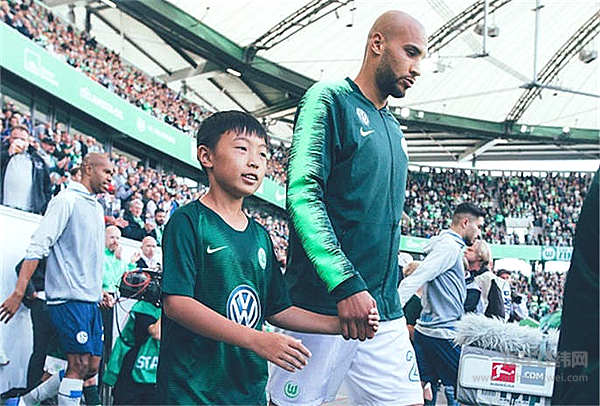 理论实践双管齐下 2018大众汽车青少年足球教练员培训班赴德之旅圆满结束