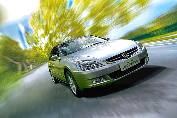 第七代雅阁垂直换代