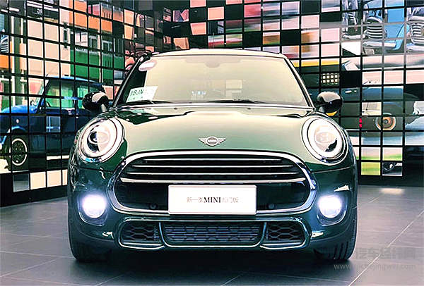 英伦风MINI“卡丁车”竟然搭上了女神汤唯！！！