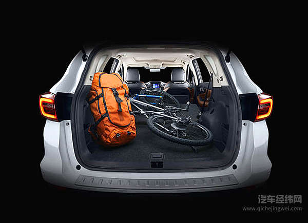 风神AX7想演“一出好戏” 还缺一个像“爱情公寓”一样的神助攻！