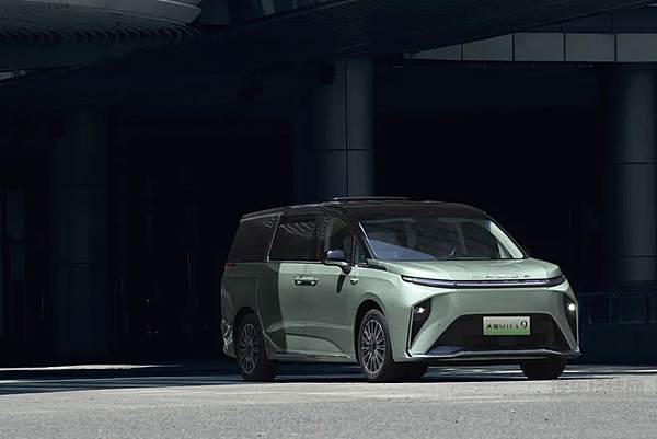 上汽大众签署系列新能源技术合作协议/上汽“零燃魔方电池”获国家科技进步大奖