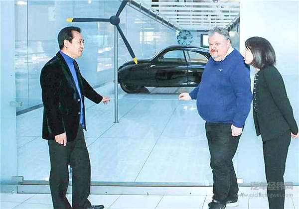 你这车配不上恒大两个字