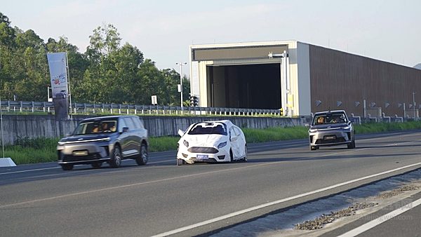 25.99万元起正式预售！传祺向往S9诠释“25万级全系标配智电三大件”