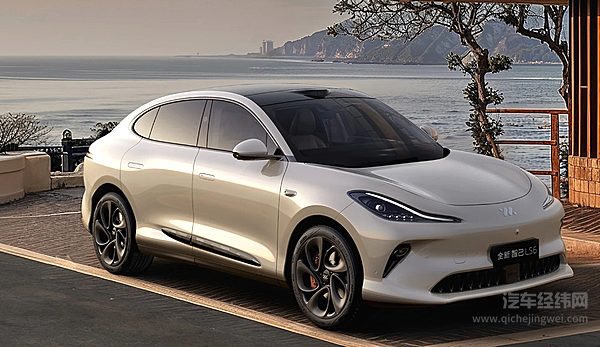 面向家庭用户还是年轻人 岚图知音与智己LS6哪一款性价比更高？