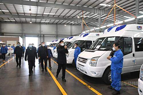 负压救护车：守护生命的“昂贵口罩”