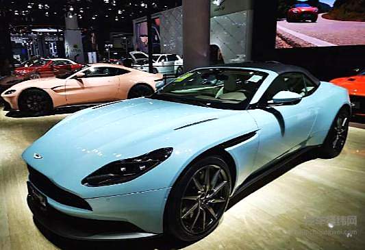 中国市场很诱人！豪车纷纷推出“中国特色”