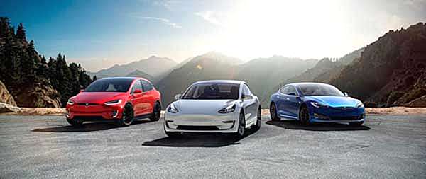 “新时代风向标”特斯拉携旗下三款明星车亮相进博会