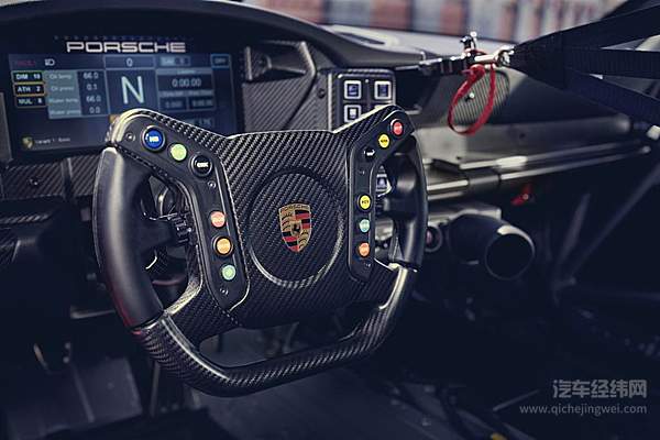 一只很暴力的小青蛙 纯粹的赛道机器保时捷911 GT3 Cup