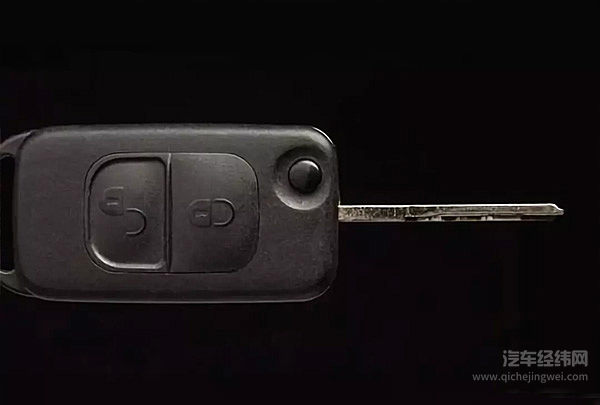 奔驰带加密芯片车钥匙