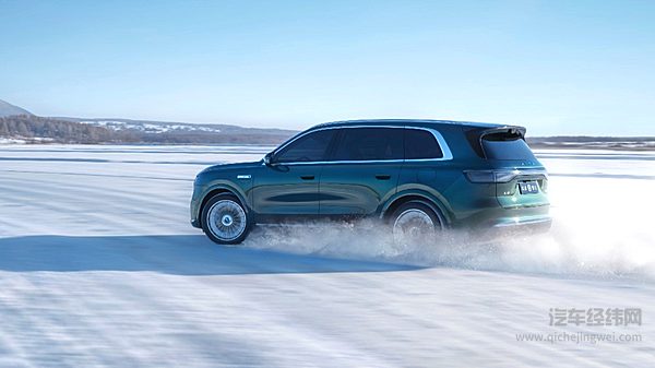 腾势N8L对决问界M8 三电与智能谁更重要？