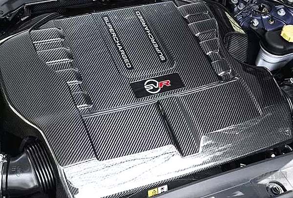 路虎也可以很公路化，星脉SVR告诉你揽胜不为人知的一面