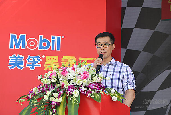 中国重汽实况挑战赛南下阜阳  “皖K”运输人迎“干线之星”