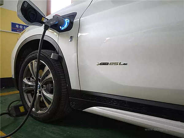 宝马X1新能源，仅仅只是油费变电费的改变？