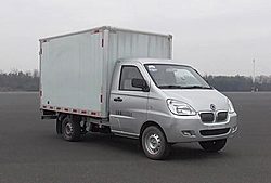申龍客車(chē)T20 4X2 2.76米 廂式純電動(dòng)微卡載貨車(chē) (SLK5034XXYSBEVB)33.28kwh