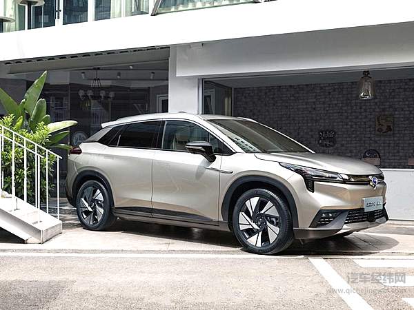 新能源品牌独立 旧门派的新动作