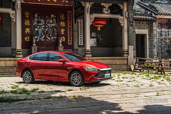 连续超越德国和日本 中国的汽车出口冠军地位能否坐稳？