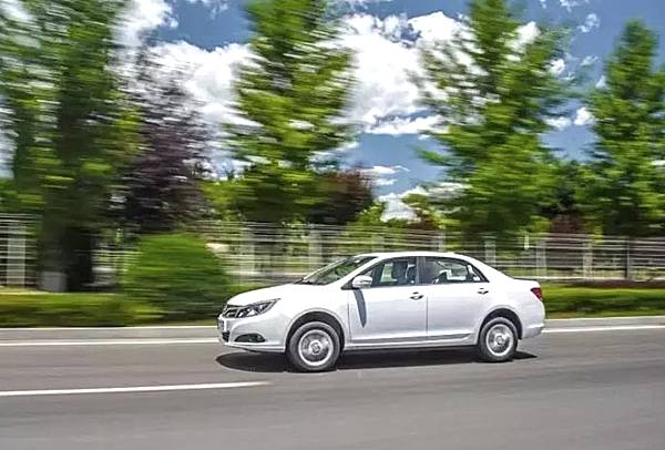 大众一亿美元落注的固态电池，能成为三元锂电池的终结者吗？