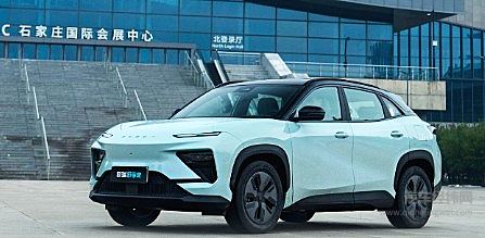 ​超智能体验加持 奇瑞舒享家智趣双优 简单好用 大人小孩“馋哭了”