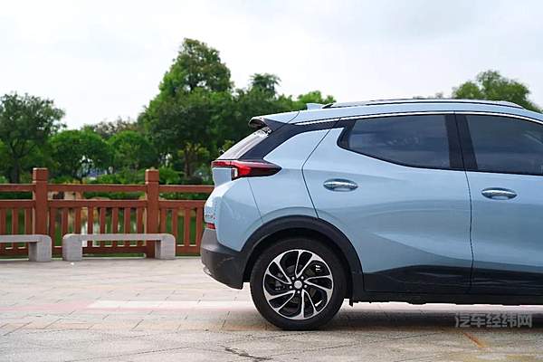 电动车涉水如何保证安全？ 传统车企提出了更严谨方案