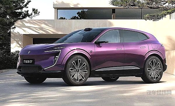 正月初八 智界R7、智己LS6、阿维塔07定义智能出行新时代