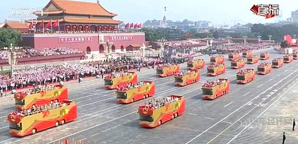 台前幕后忙不停 北汽集团2593辆车在阅兵式上有何作用？