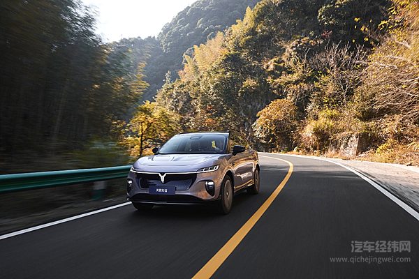 纯电家用SUV双子星 岚图知音与极氪7X谁的吸引力更强？