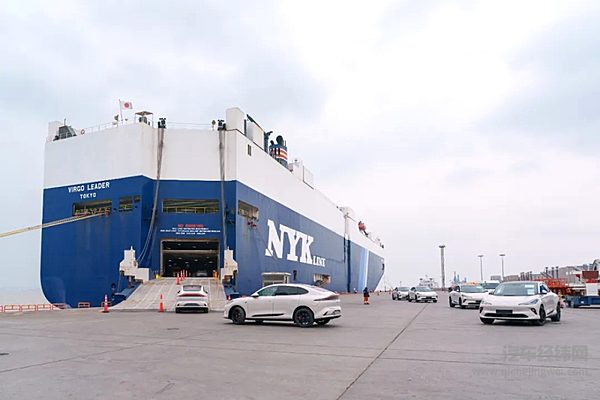 出海！智己全新LS6海外版IM6启航泰国