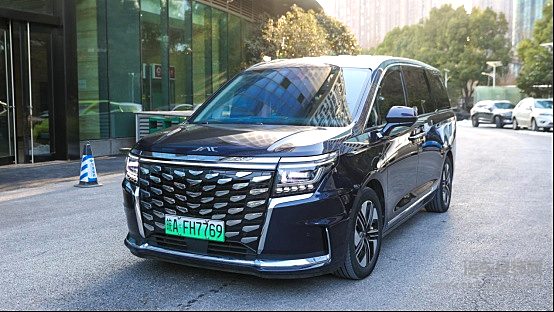 江汽集团携手安徽广播电视台启动第十三季“牵手·瑞风行动”