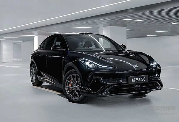 面向家庭用户还是年轻人 岚图知音与智己LS6哪一款性价比更高？