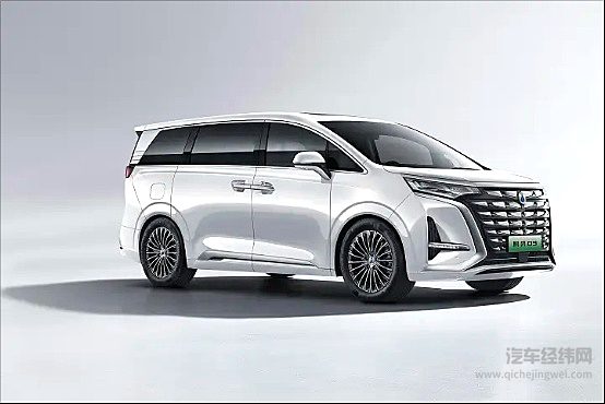 岚图梦想家新车上市 将如何挑战腾势D9？