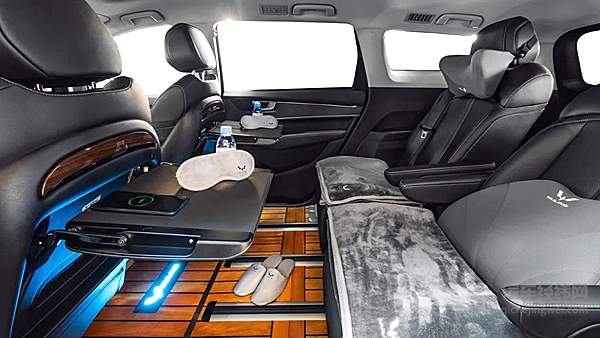 五菱凯捷正式上市 开创大四座家用车新品类