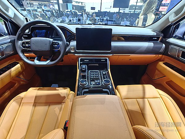 全新设计风格 福田用火星皮卡冲击高端市场