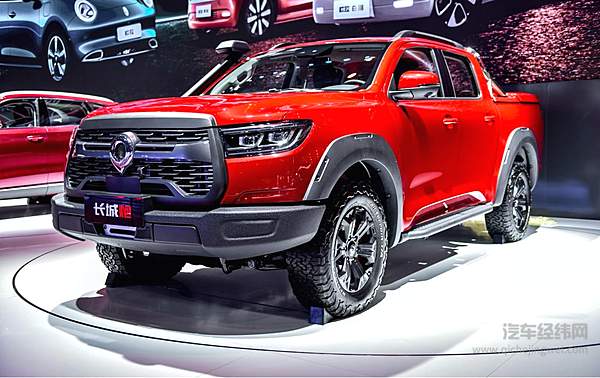 长城炮越野皮卡柴油8AT上市