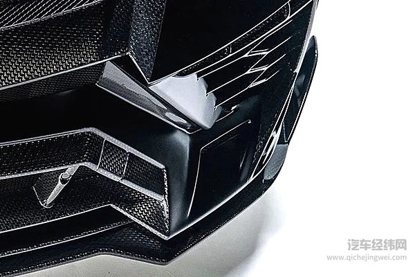 兰博基尼URUSMANSORY定制版