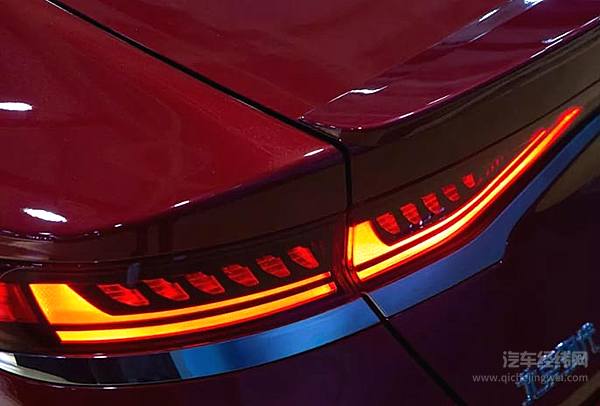 12万能买到的最帅的车！全球十佳发动机，性能吊打思域