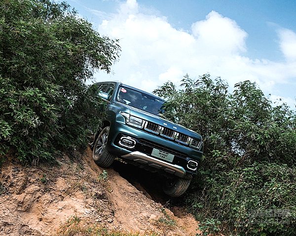 北京汽车 x 神州租车开启出行新纪元