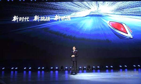 新红旗帝都燃情 H9树立当代中国C+级车全新标杆！