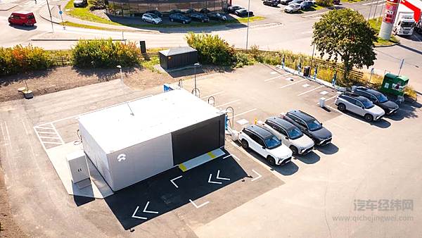 超充 Vs 换电 补能要看哪家强？