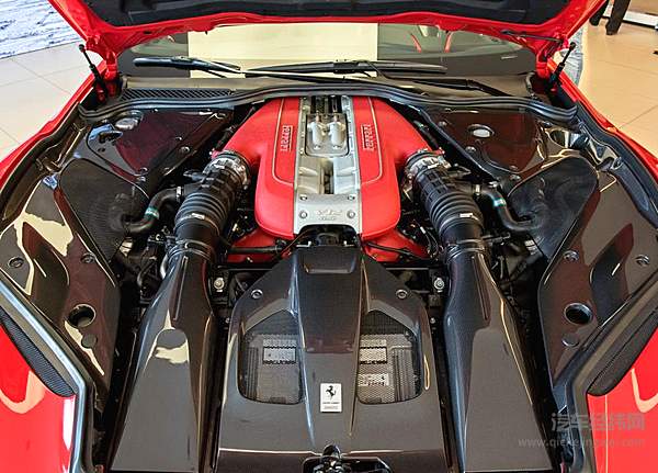 刚出锅的V8！ 红旗为什么还要做大排量？